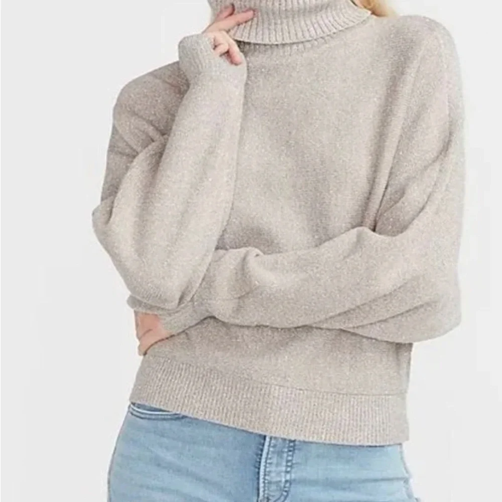 NWT Express Metallic Gold Batwing Turtleneck Sweater - Picture 1 of 5
